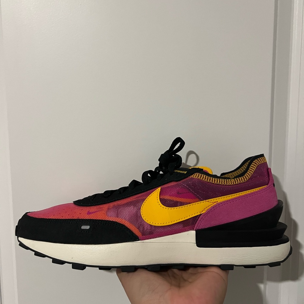 Men’s Nike Waffle One Sneakers